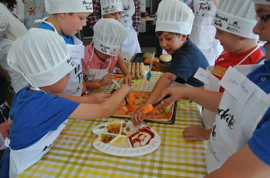 Cooperativas Extremadura promueve “Meriéndate la Tarde”, talleres de cocina saludable para niños a base de productos cooperativos extremeños