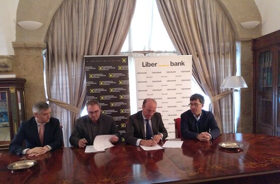 Liberbank y Cooperativas Extremadura se unen para favorecer el desarrollo del medio rural extremeño