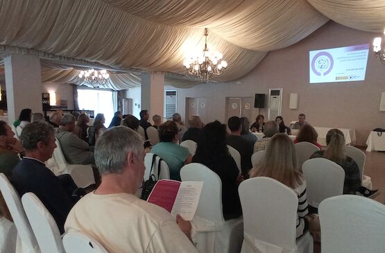 El liderazgo femenino y la igualdad centran una jornada de cooperativas extremeñas