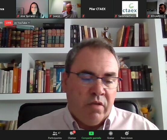 Cooperativas Extremadura analiza los retos del sector agroalimentario ante el COVID-19