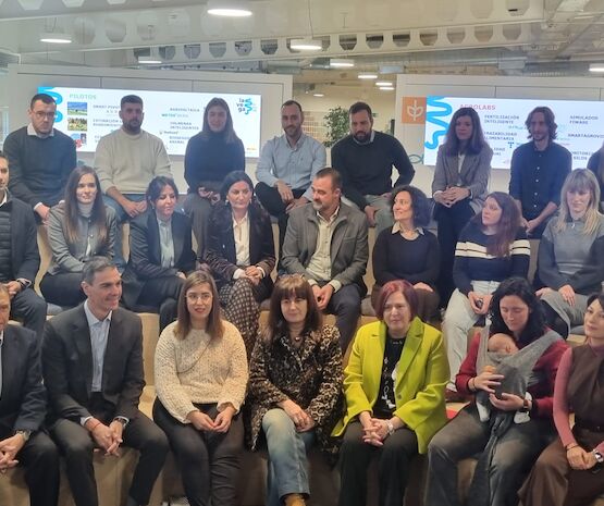 Extremadura traslada al presidente del Gobierno medidas que impulsen el relevo generacional como clave de futuro del sector agroalimentario