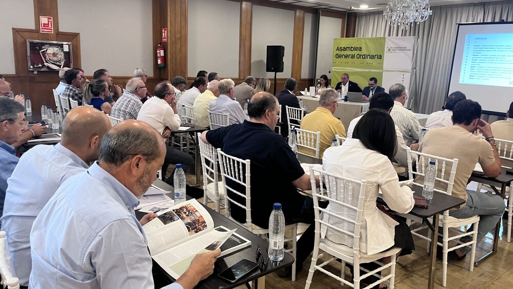 El cooperativismo agroalimentario extremeño impulsa su crecimiento y refuerza su papel estratégico en Extremadura